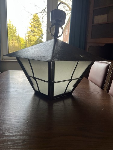 Antike lampe burgbogen - antike, lampe,